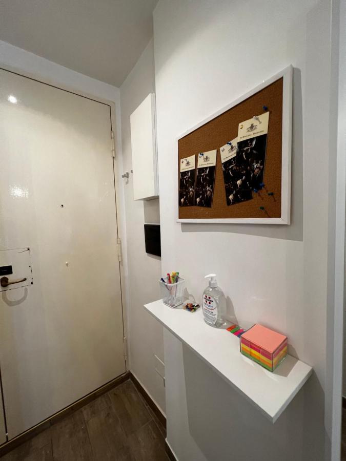 Lorenzo'S Art Studio 2 Наполи Екстериор снимка