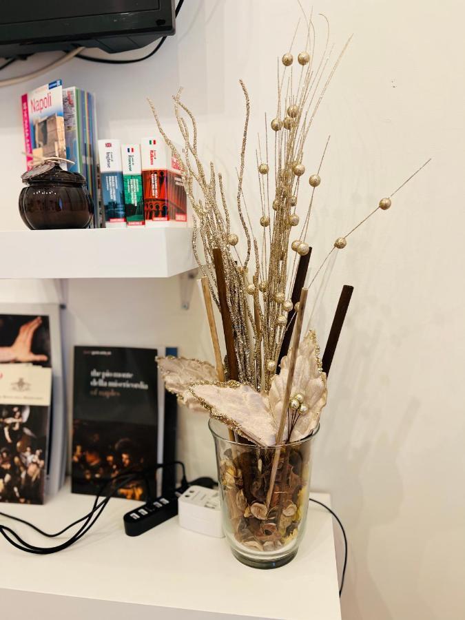 Lorenzo'S Art Studio 2 Наполи Екстериор снимка